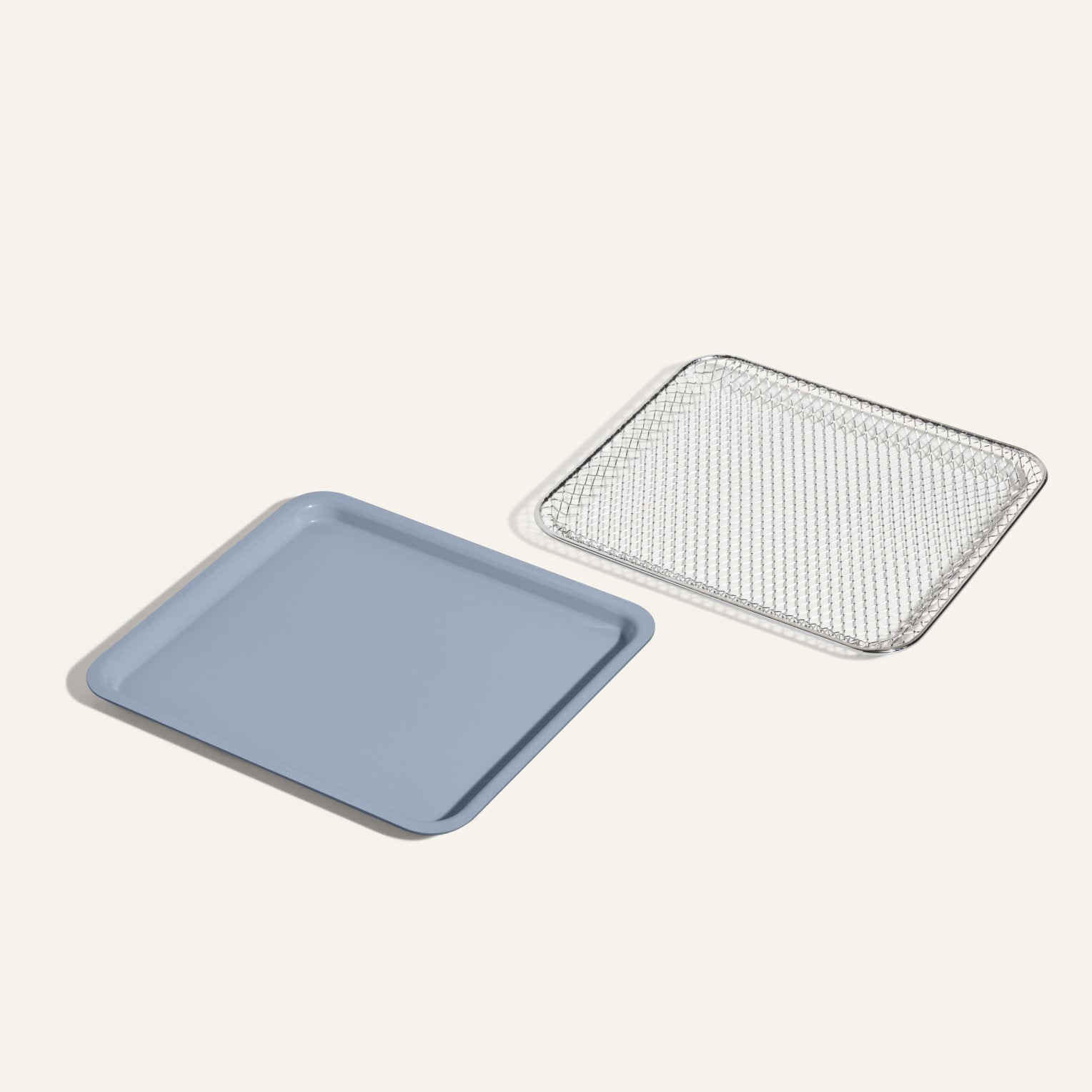 Ensemble panier de friteuse à air et plat de cuisson en céramique