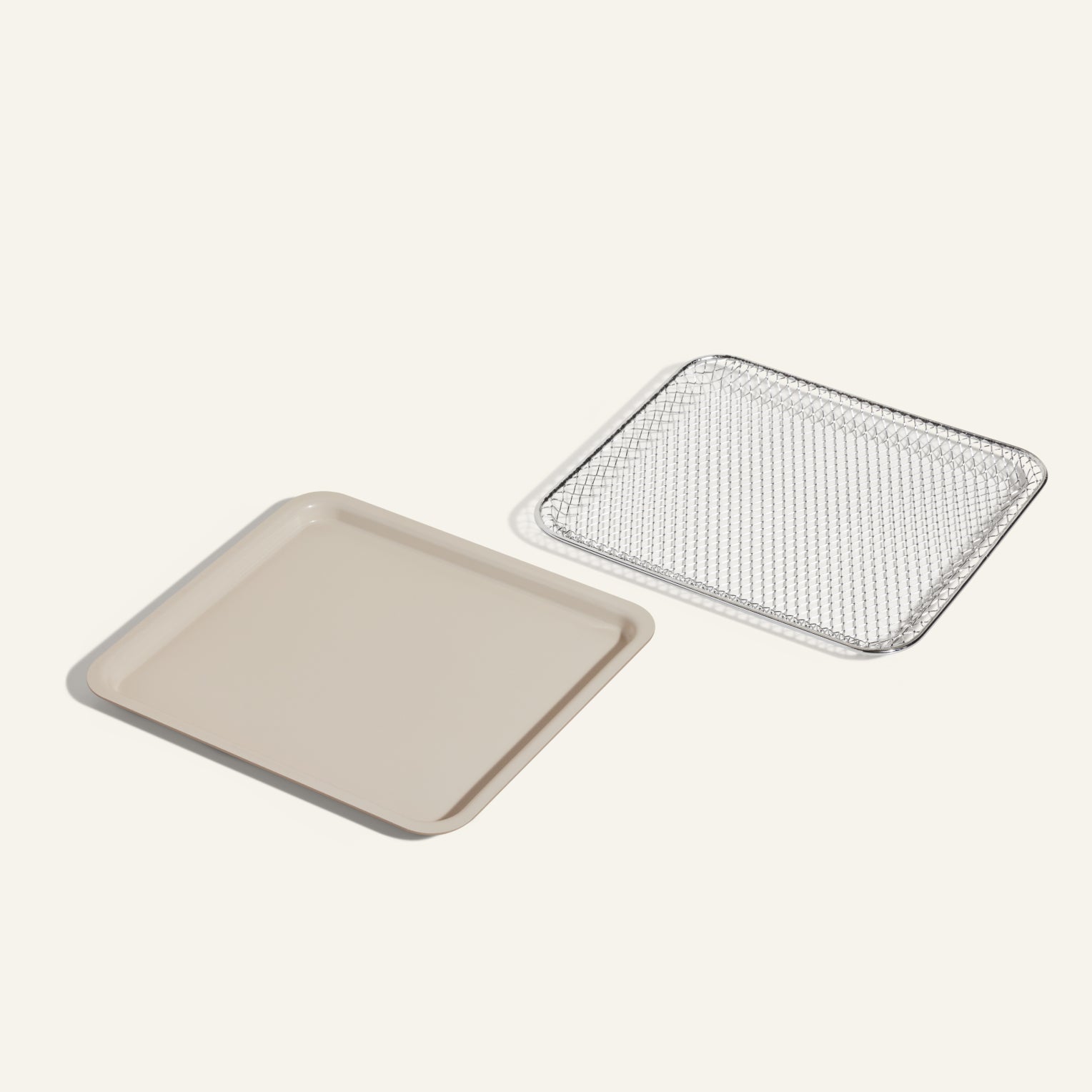 Ensemble panier de friteuse à air et plat de cuisson en céramique