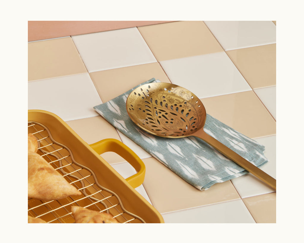 Ensemble Friture Festif avec Écumoire et Grille de Refroidissement