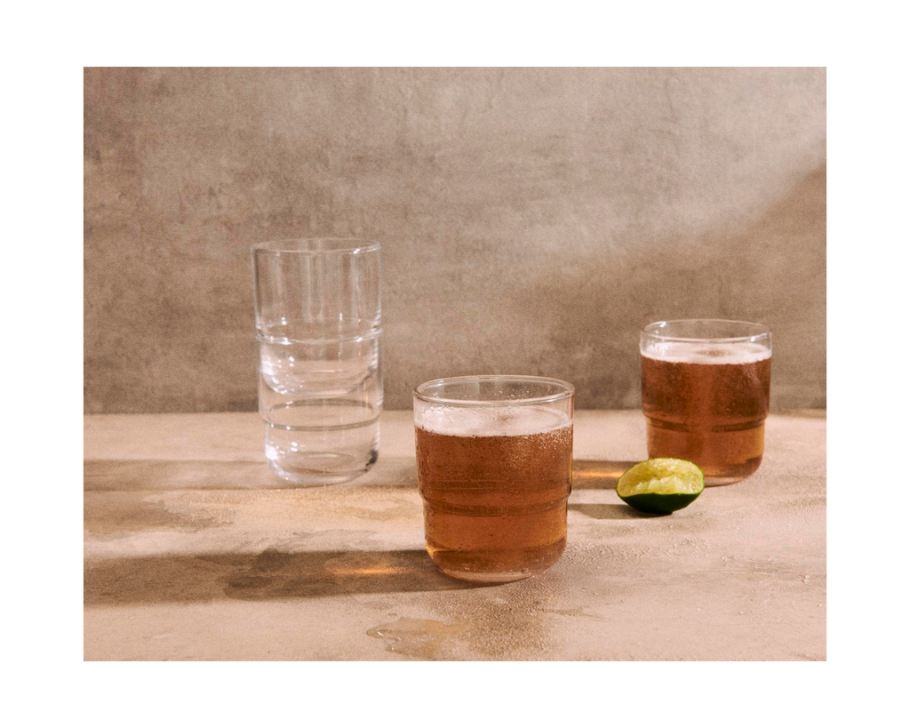 Lot de 4 verres courts empilables faits à la main