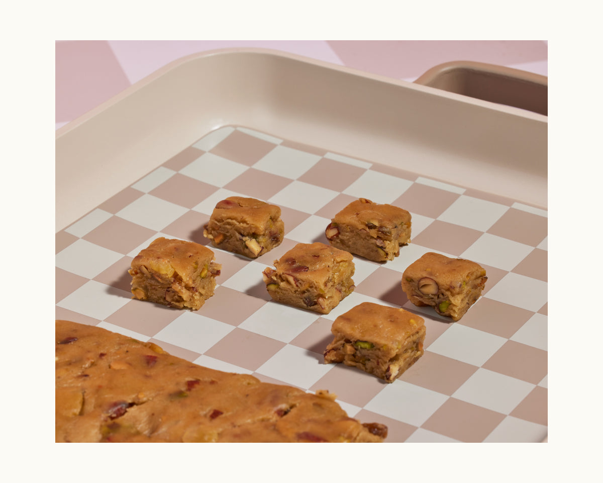 Plaque de cuisson antiadhésive pour four et cuisinière