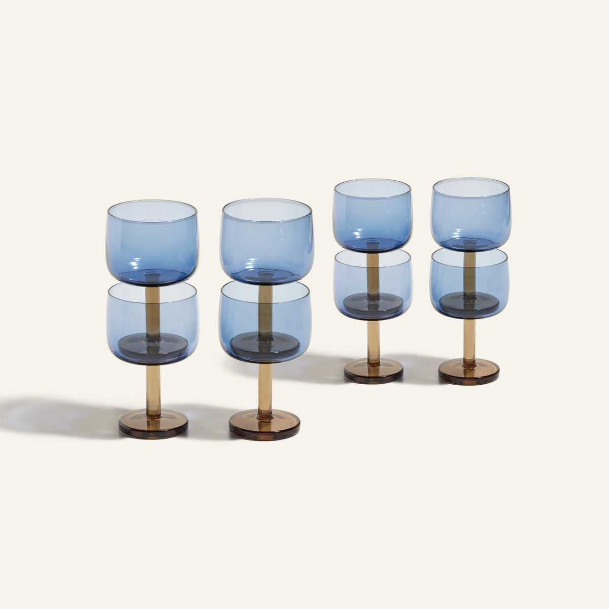 Ensemble de 4 coupes en verre coloré