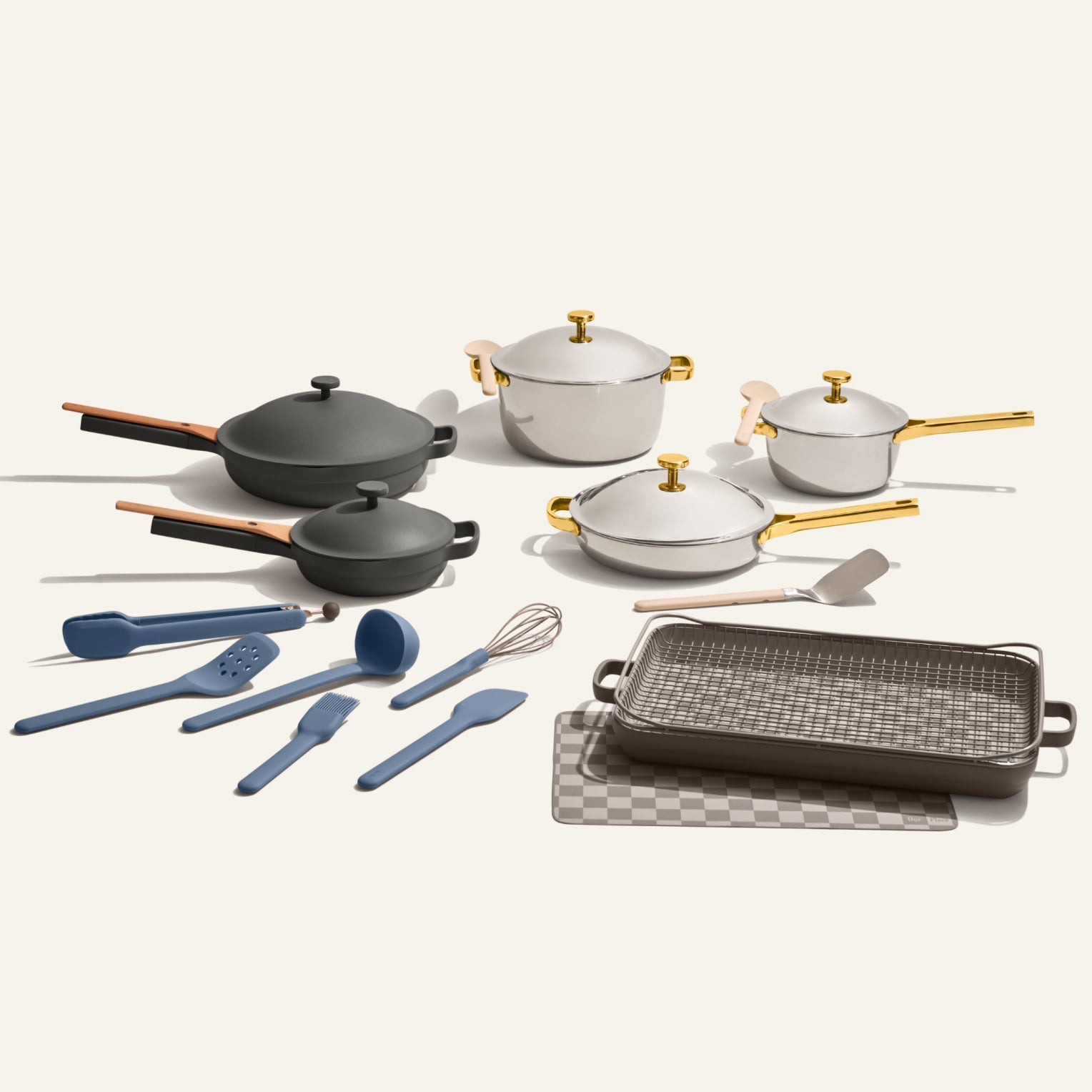 Batterie de cuisine et ustensiles en céramique et titane, 25 pièces